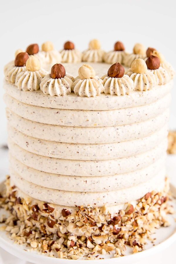 Hazelnut Cake – Bánh hạt phỉ thơm bùi, mềm xốp và sang trọng - Ảnh 5