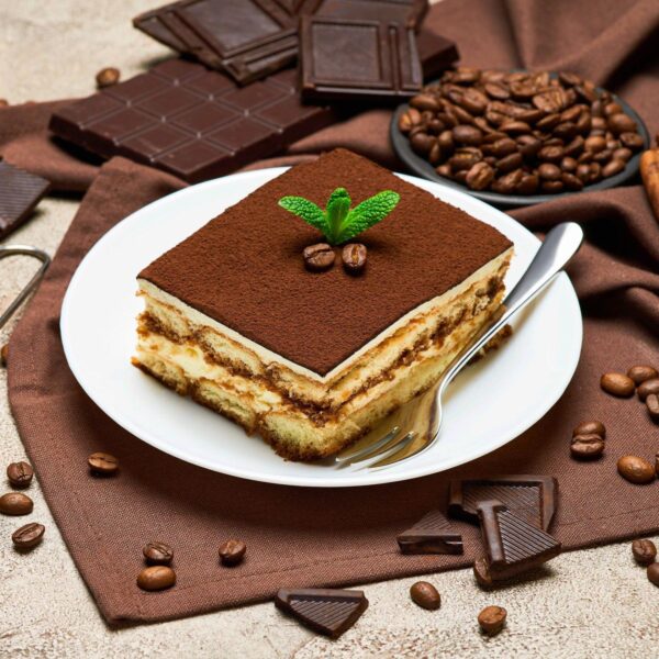 Tiramisu Cake – Bánh Tiramisu Ý mềm mịn, đậm vị cà phê - Ảnh 5